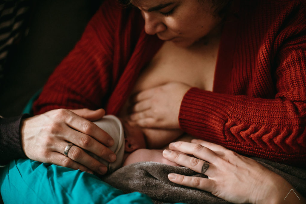 Vanessa Amiot photographe- accouchement a domicile - photographe accouchement Haute Savoie